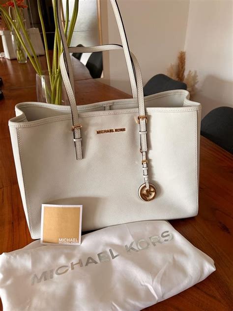 michael kors tasche weiß|michael kors tragetasche.